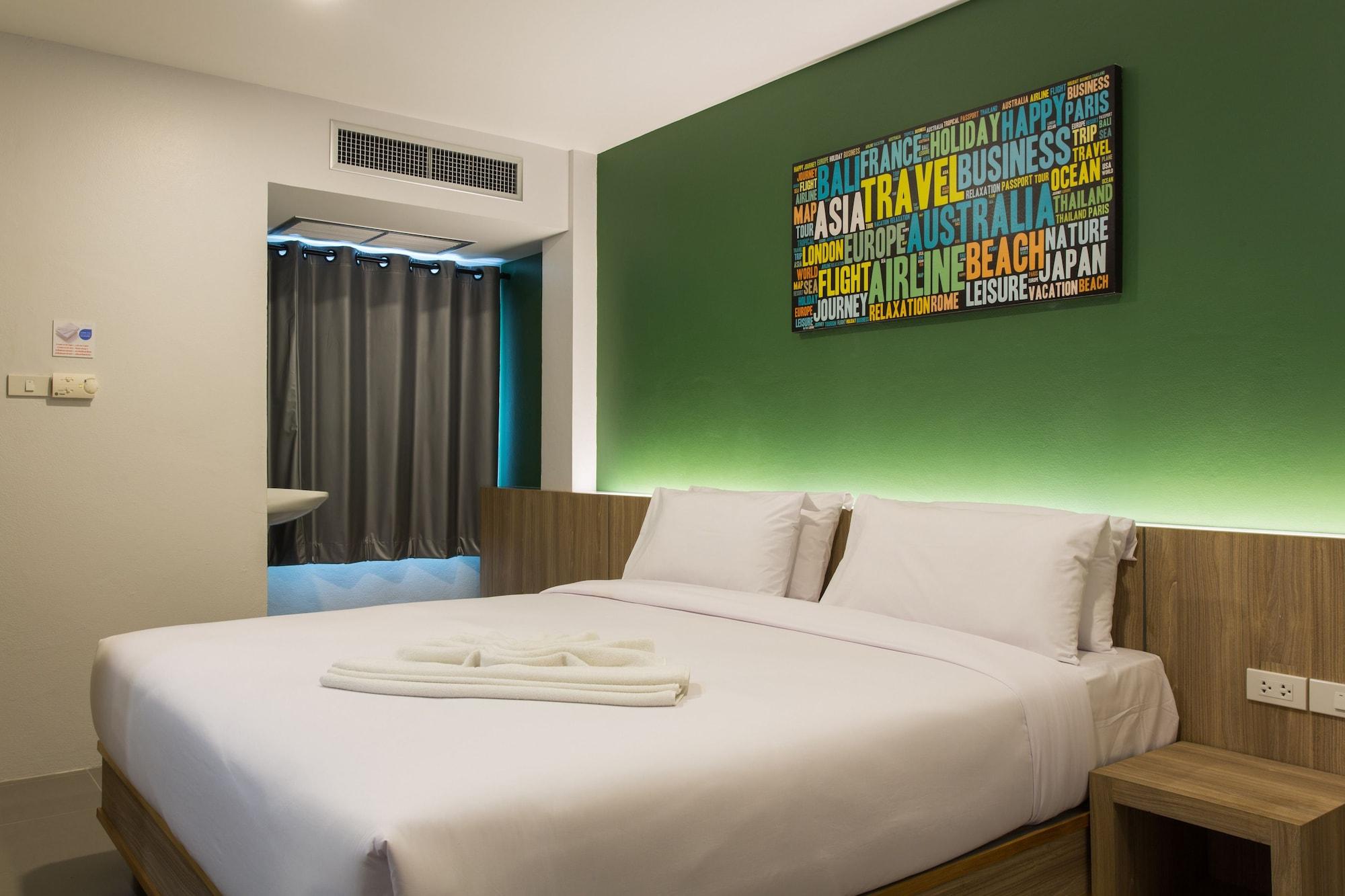 City Hotel קראבי מראה חיצוני תמונה
